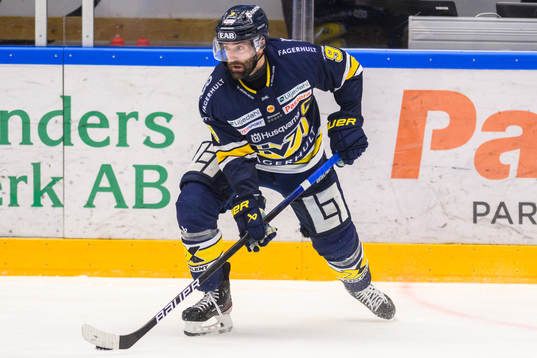 HV71s Taylor Matson