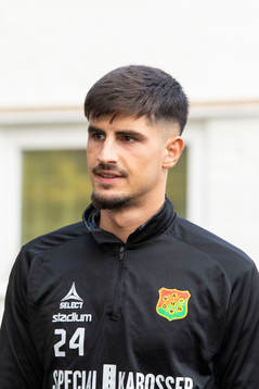 GAIS Emin Grozdanic innan fotbollsmatchen i Ettan södra