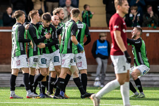 GAIS spelare jublar