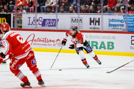 Mathias Bromé ö'under ishockeymatchen i SHL mellan Timrå