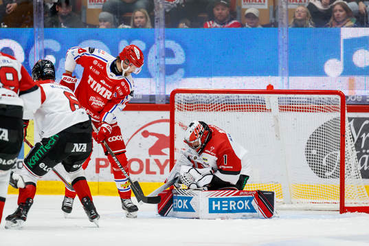 Örebros målvakt Jhonas Enroth