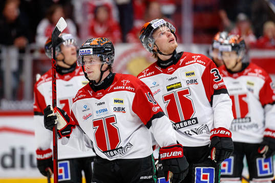 Örebros Elias Ekström jublar