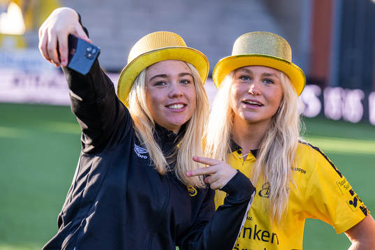 Elfsborgs Evelina Brink och Matilda Ståhlbom Karlsson