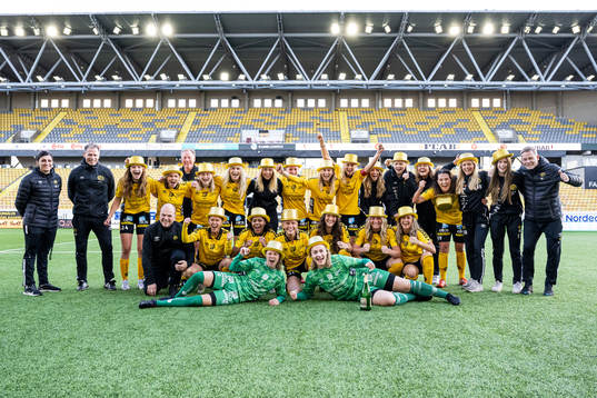 Elfsborgs spelare jublar