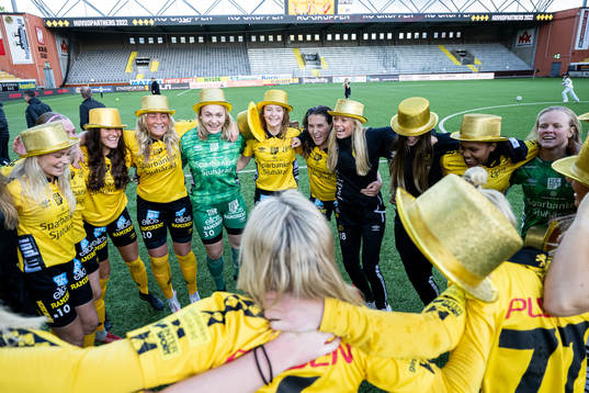 Elfsborgs spelare jublar
