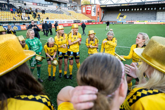 Elfsborgs spelare jublar