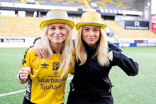 Elfsborgs Matilda Ståhlbom Karlsson och Evelina Brink