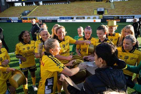 Elfsborgs spelare jublar
