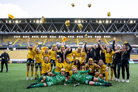 Elfsborgs spelare jublar