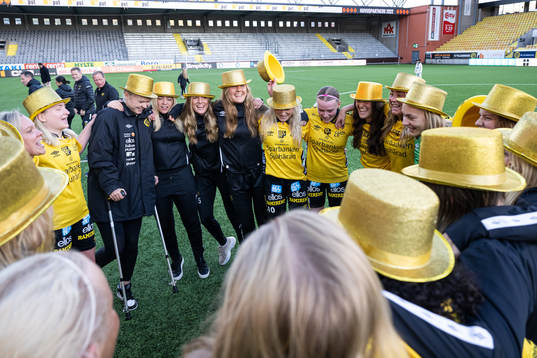 Elfsborgs spelare jublar