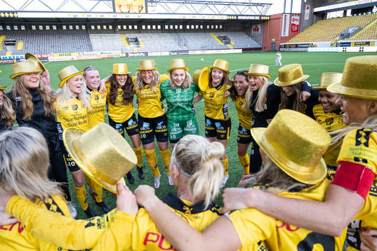 Elfsborgs spelare jublar
