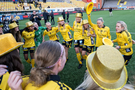 Elfsborgs spelare jublar