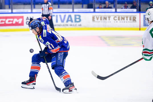 Växjös Ludvig Nilsson täcker skott