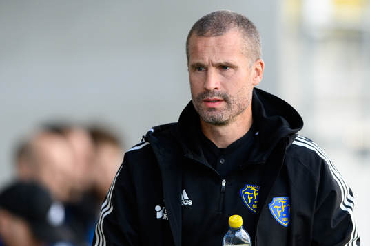 Falkenbergs tränare Christoffer Andersson