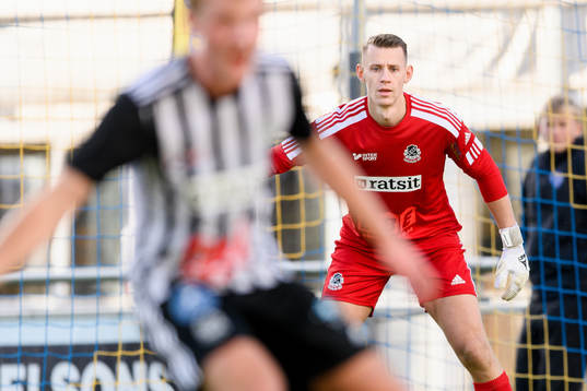 Lindomes målvakt David Olsson
