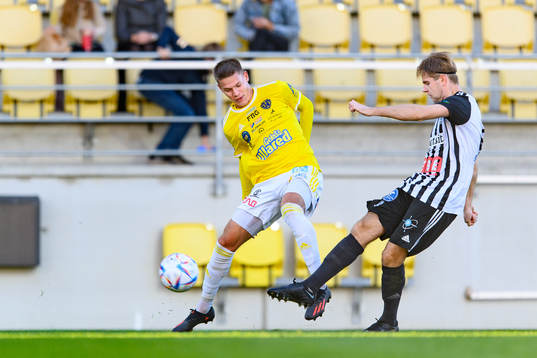 Falkenbergs Taylor Silverholt och Lindomes Robin Glavak