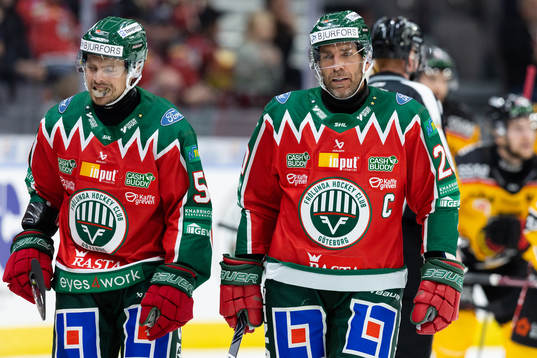 Frölundas Mats Rosseli Olsen och Joel Lundqvist deppar