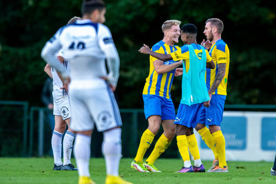 Eskilsminnes Danijal Omanovic, Josef Getachew  och Casper