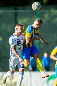 Husqvarnas Midhad Jukovic och Eskilsminnes Dragos Daniel