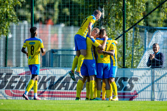 Eskilsminnes Andreas Quist Svensson jublar