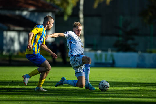 Eskilsminnes Lucas Ohlander och Husqvarnas Oscar Fritzson