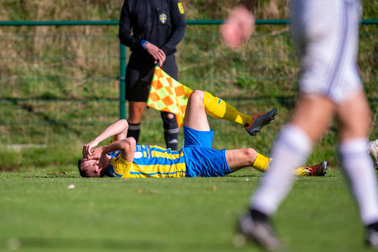 Eskilsminnes Filip Lundeberg har ont
