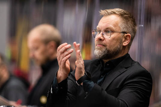 Brynäs tränare Mikko Manner