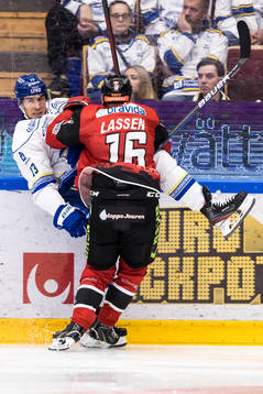 Leksands Jon Knuts och Malmö Redhawkss Matias Lassen