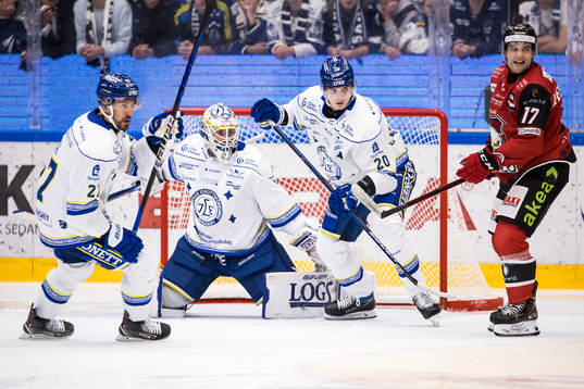 Leksands Marek Hrivik och målvakt Mantas Armalis och Lian