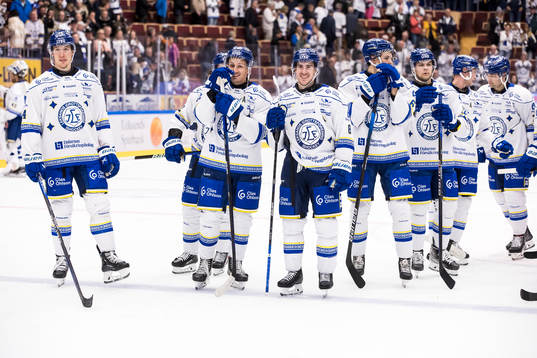 Leksands spelarna jublar