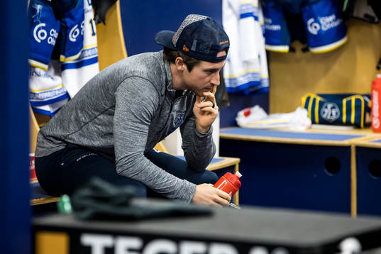 Leksands Justin Glenn Kloos innan ishockeymatchen i SHL