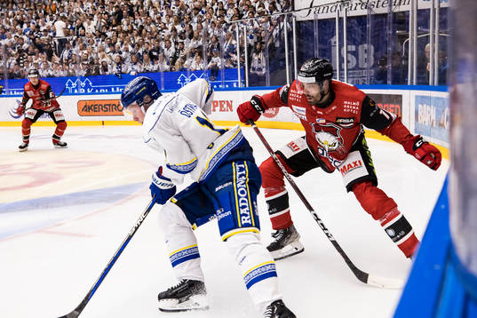 Leksands Kalle Östman och Malmö Redhawkss Markus Lauridsen