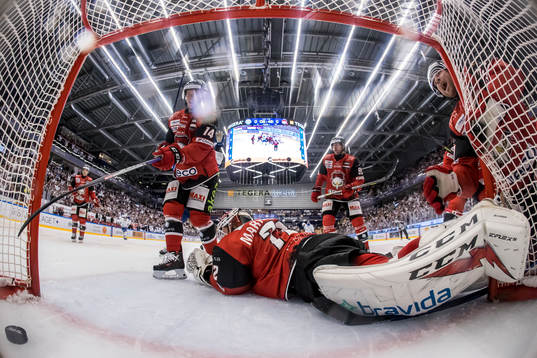 Malmö Redhawkss Carl-Johan Lerby och Malmö Redhawkss