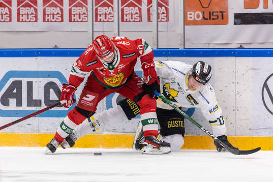 Moras Anton Heikkinen och Östersunds Oscar Pentler