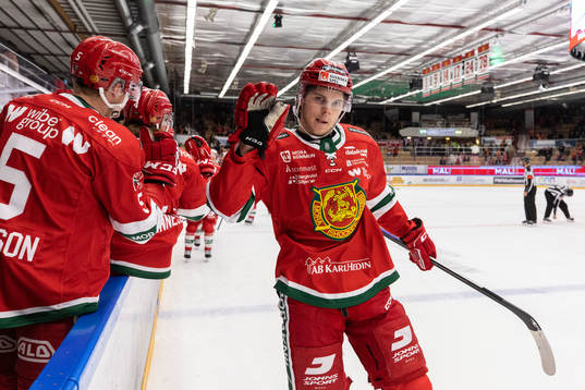 Moras Jonathan Myrenberg jublar
