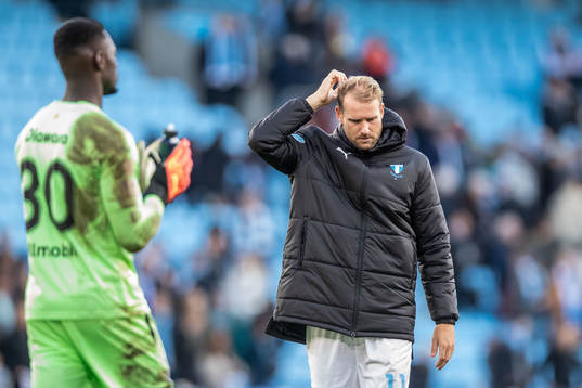 Malmö FFs Ola Toivonen deppar