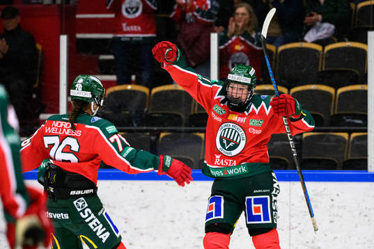 Frölundas Linnea Pettersson Dove jublar