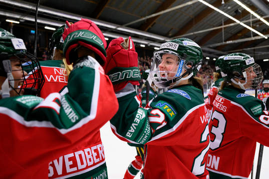 Frölundas Andrea Dalen jublar