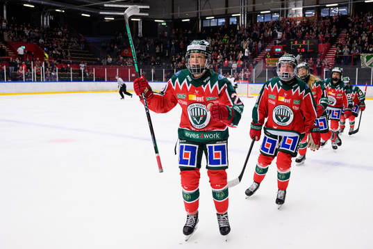 Frölundas Andrea Dalen jublar
