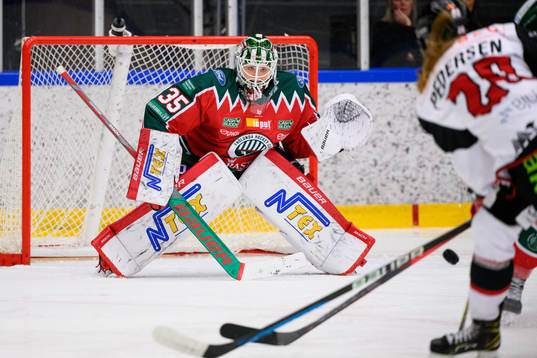 Frölundas målvakt Stephanie Neatby
