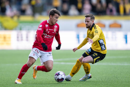 Kalmars Simon Skrabb och Elfsborgs Rasmus Alm
