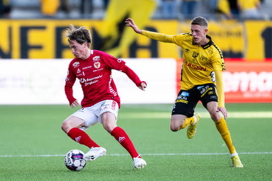 Kalmars Johan Karlsson och Elfsborgs Alexander Bernhardsson