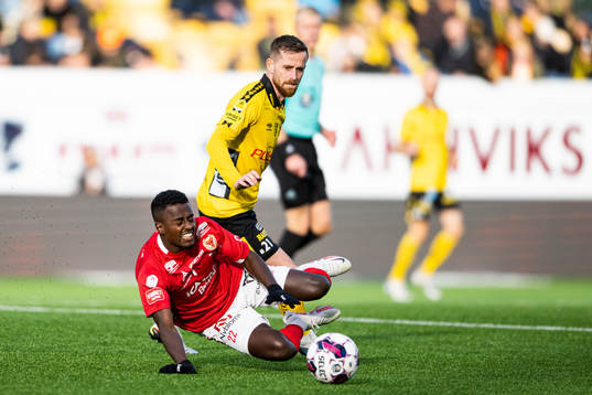 Kalmars Nahom Girmai Netabay och Elfsborgs Rasmus Alm