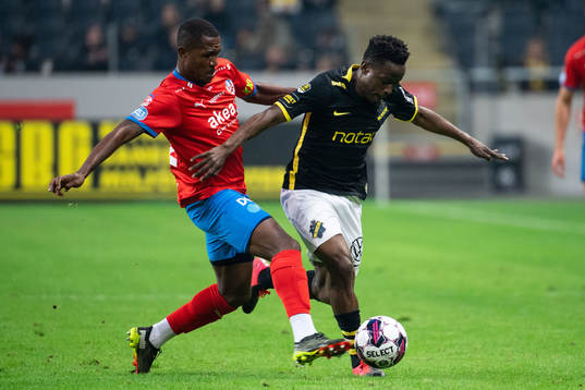 Helsingborgs Diego Cesar De Oliveira och AIKs Erick Otieno