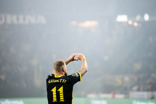 AIKs John Guidetti jublar