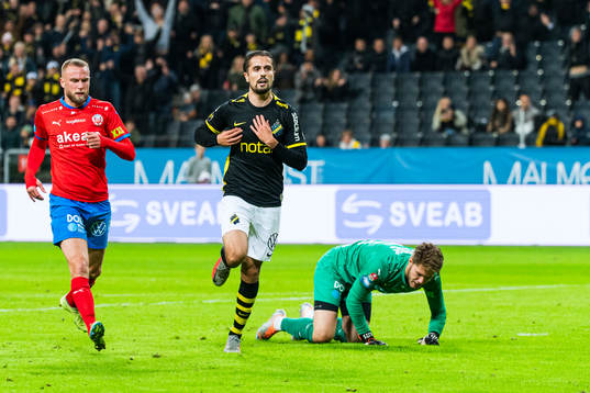 AIKs Zachary Elbouzedi jublar
