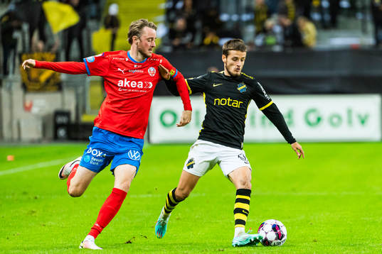 Helsingborgs Rasmus Jönsson och AIKs Vincent Thill