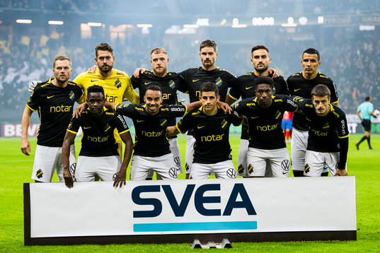 AIKs spelare uppställt för lagfoto