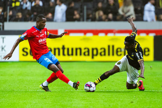 Helsingborgs Diego Cesar De Oliveira och AIKs Erick Otieno
