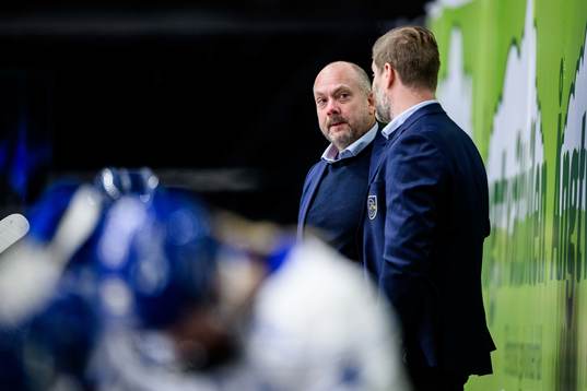 Djurgårdens tränare Rickard Hårdstam och assisterande
